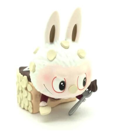Figurine Labubu Frence butter sponge cake The Monsters Patisseries Series
