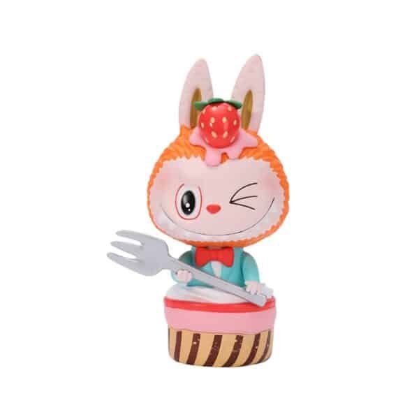 Figurine Labubu Panna cotta cake The Monsters Patisseries Series