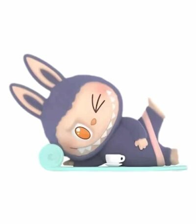 Figurine Labubu Americano – The Monsters Lazy Yoga Series
